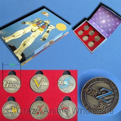 Gundam brooch