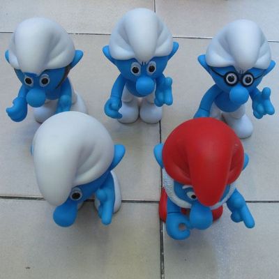 smurfs anime saving box