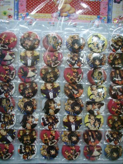 k-on! anime brooch