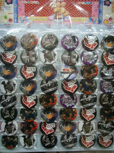 detective conan anime brooch