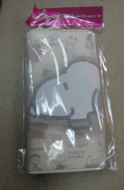 snoopy anime wallet
