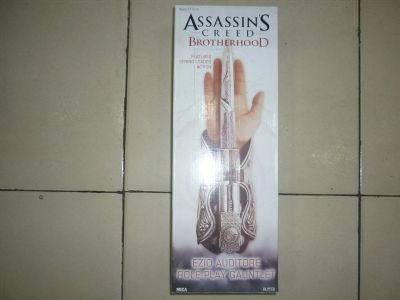 assassin anime weapon