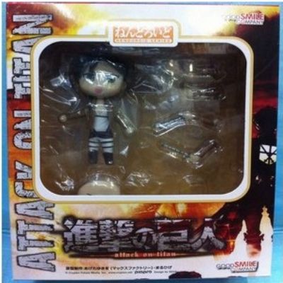 attack on titan anime figure