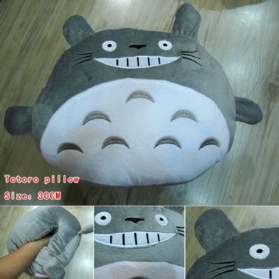 TOTORO pillow