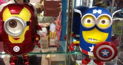 Despicable me anime figure
