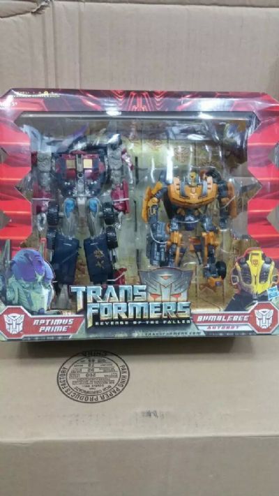 Transformer anime figure