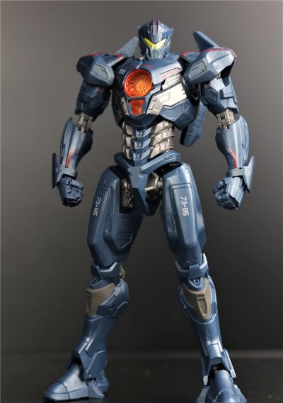 Pacific Rim Revenge Wanderers figure