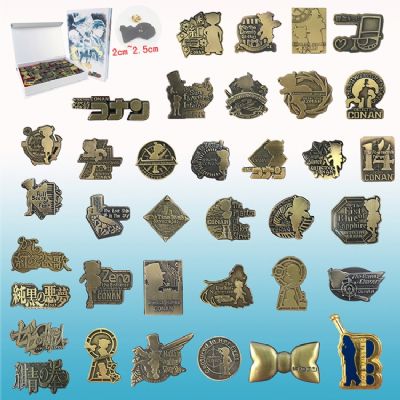 detetive conan anime brooch set