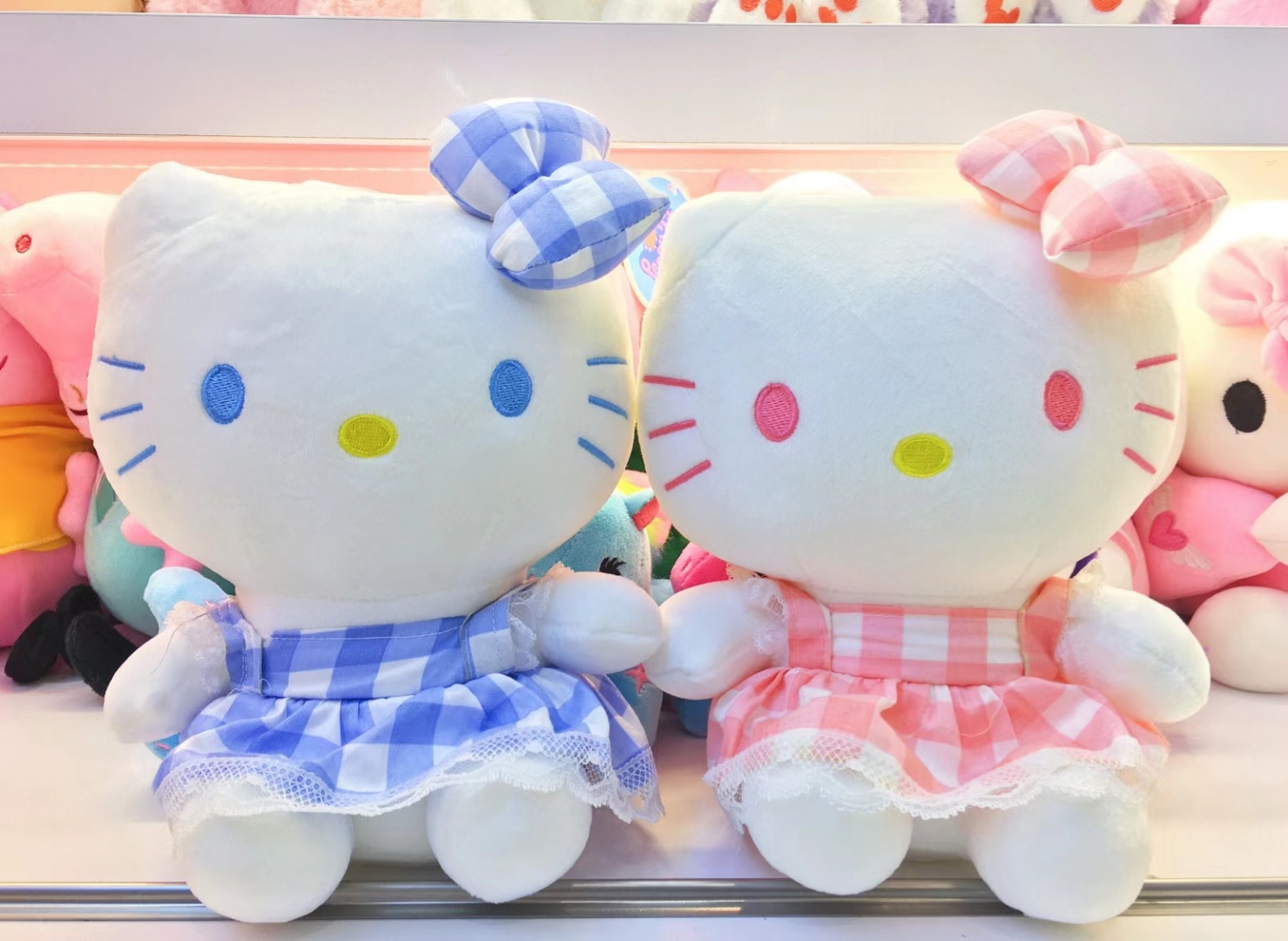 hello kitty anime plush doll 8 inch