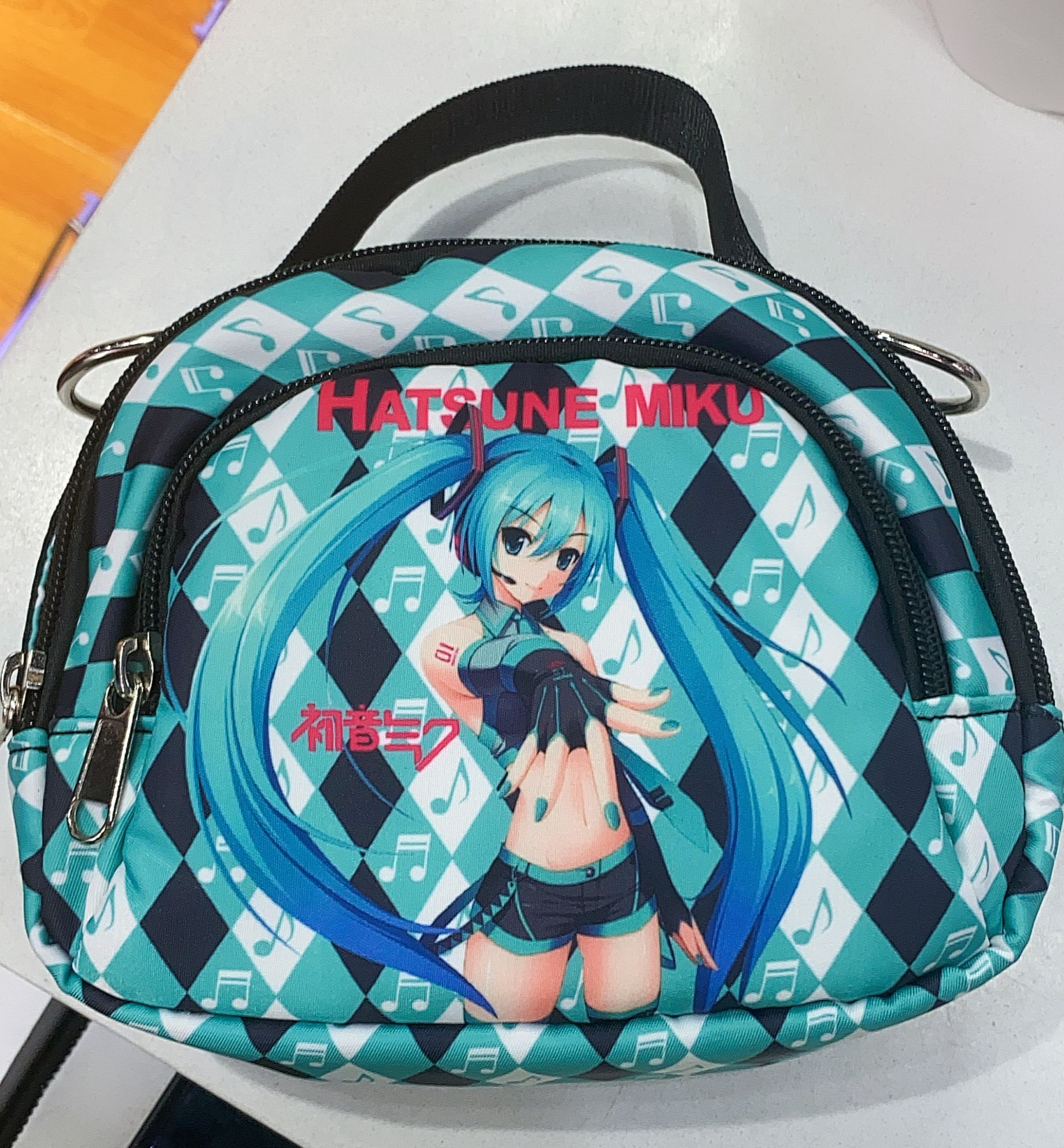 miku.hatsune anime bag