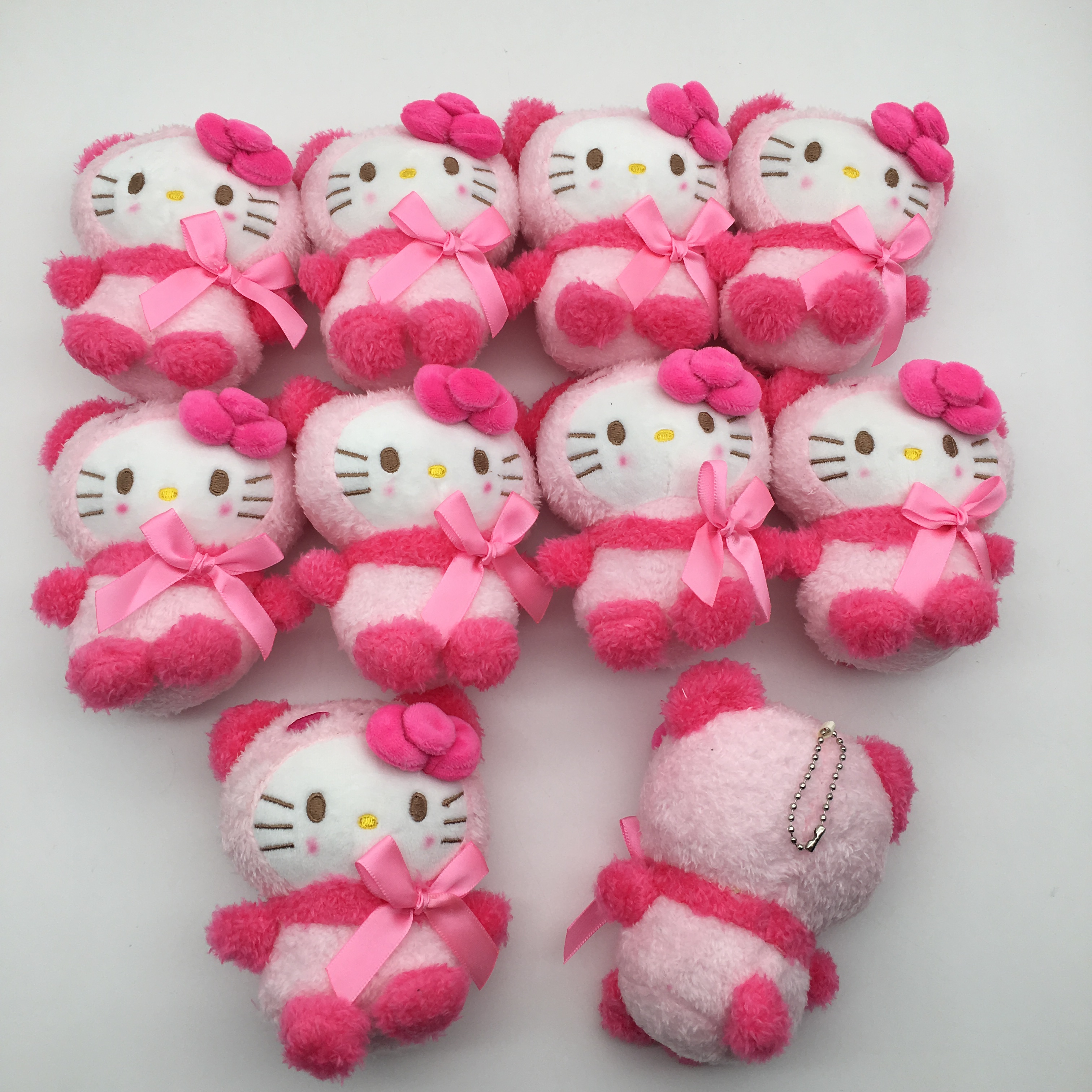 hello kitty anime keychain，price for a set ofr 10 pcs