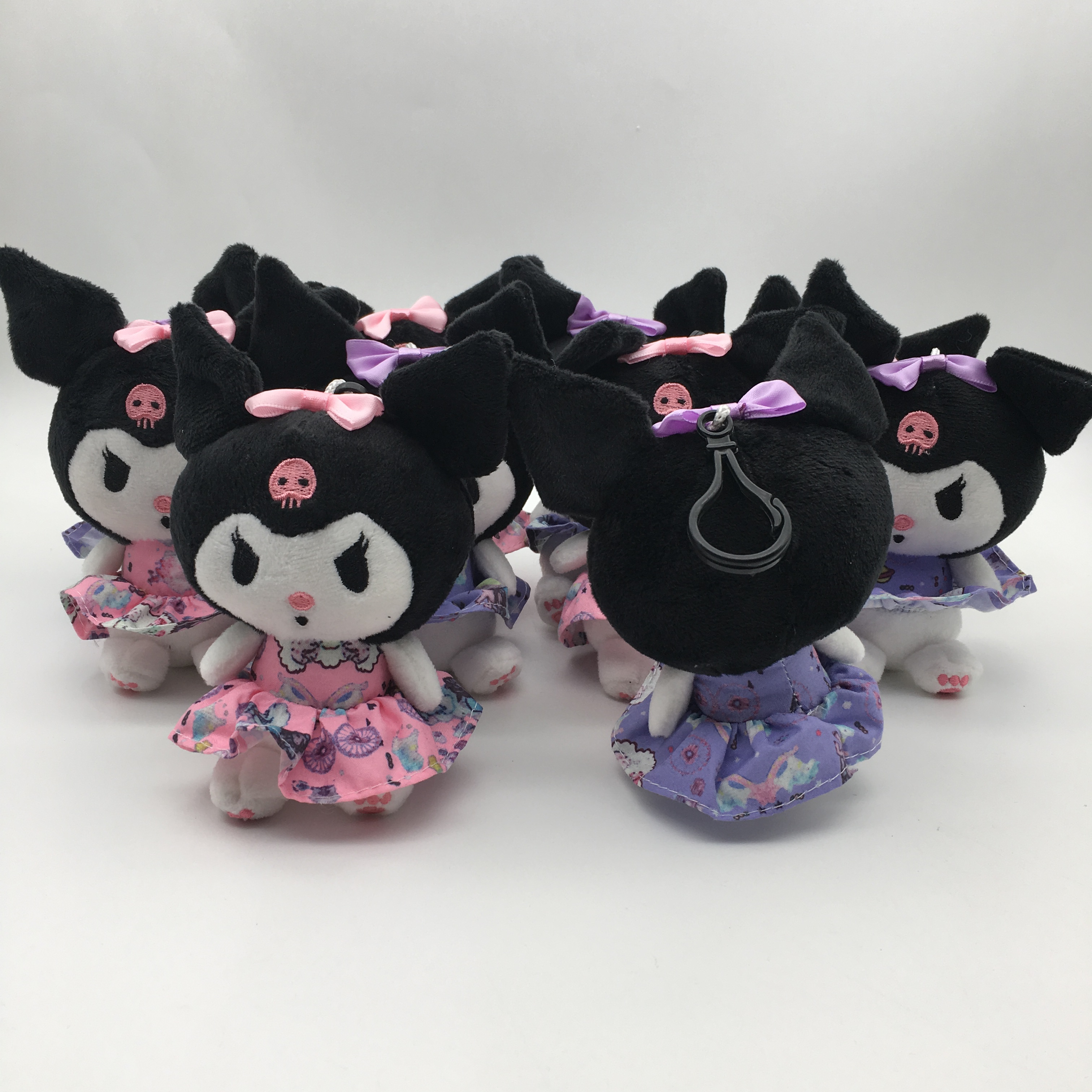Kuromi anime keychain price for a set ofr 10 pcs 13cm