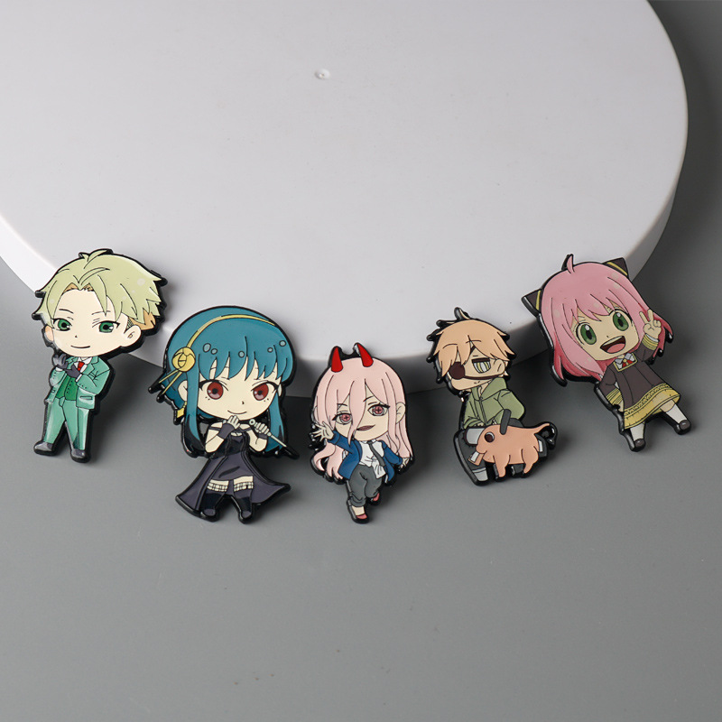 SPY×FAMILY anime Brooch 5.3-5.5cm