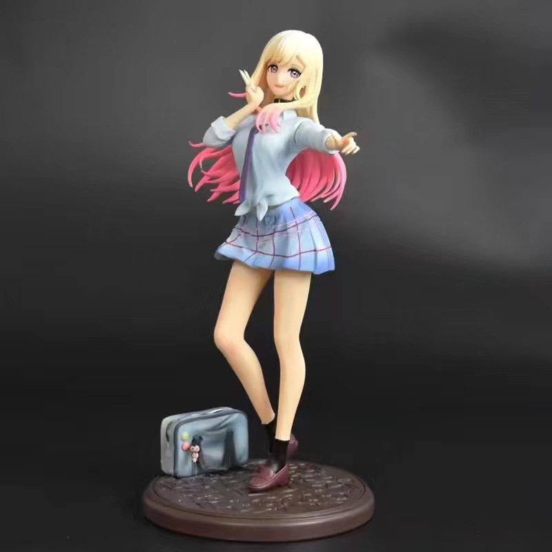 My Dress-Up Darling anime  figure 27cm