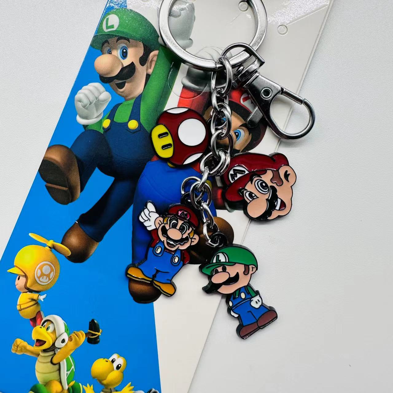 super Mario anime keychain