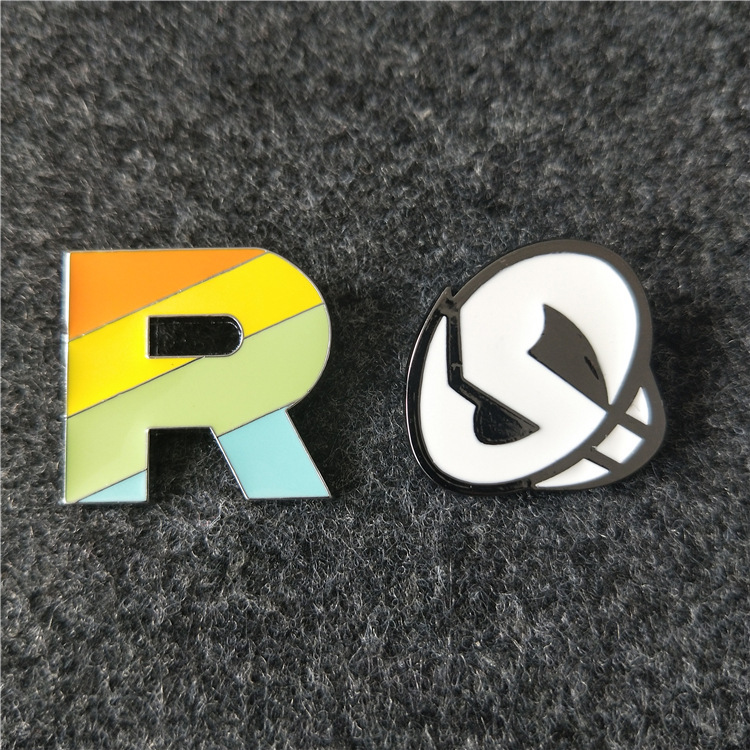 Pokemon anime pin