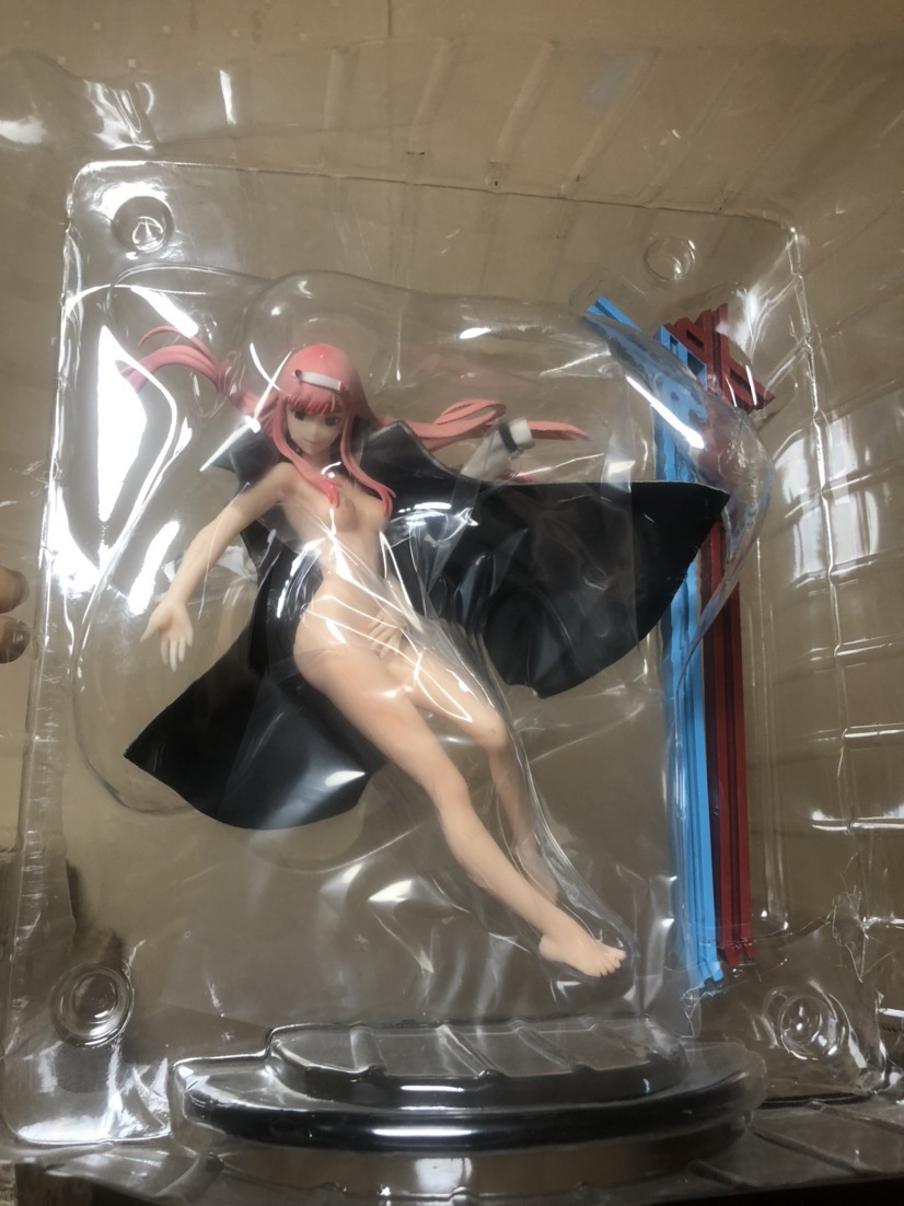 Darling In The Franxx anime figure 34cm