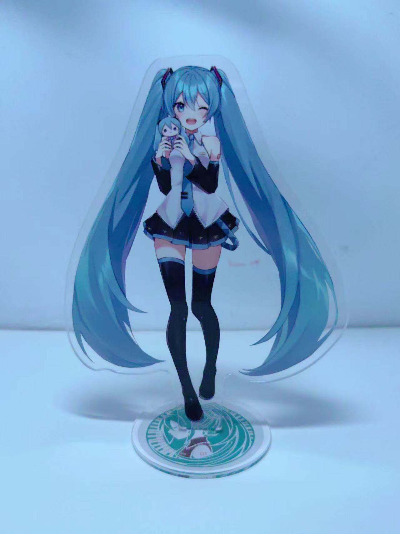 Hatsune Miku anime Standing Plates