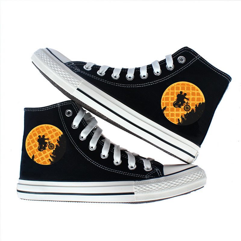 Stranger Things anime canvas shoe 35-44yards