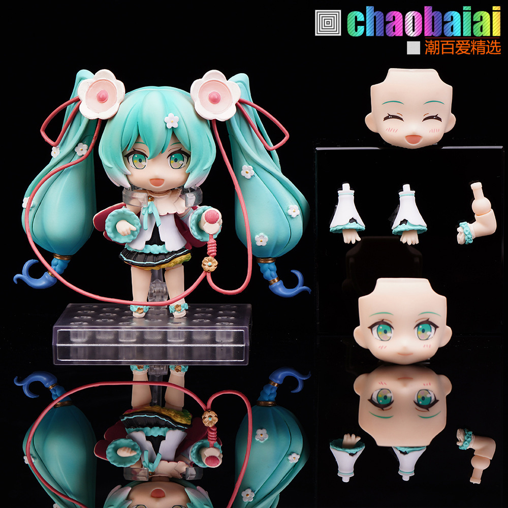 Hatsune Miku anime figure 10.5cm