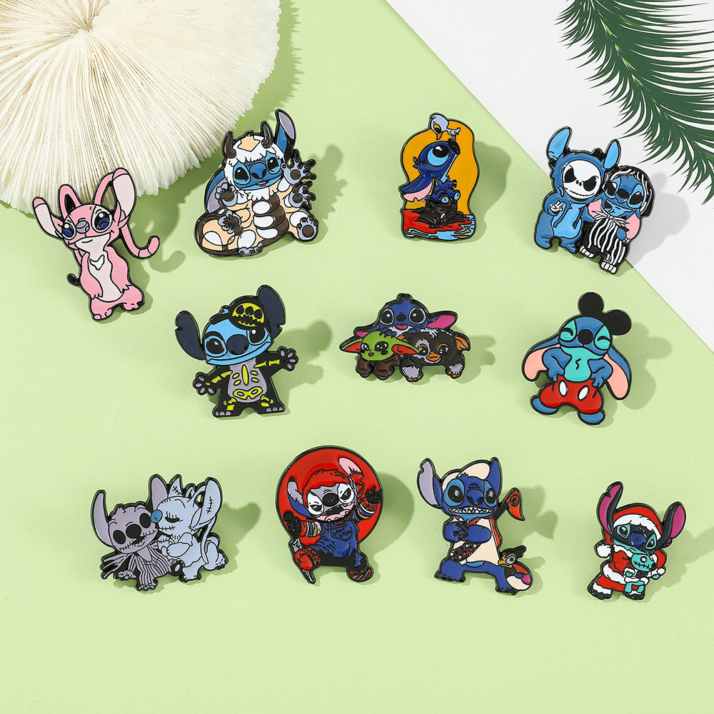 Stitch anime pin