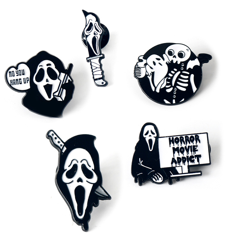 scream anime pin