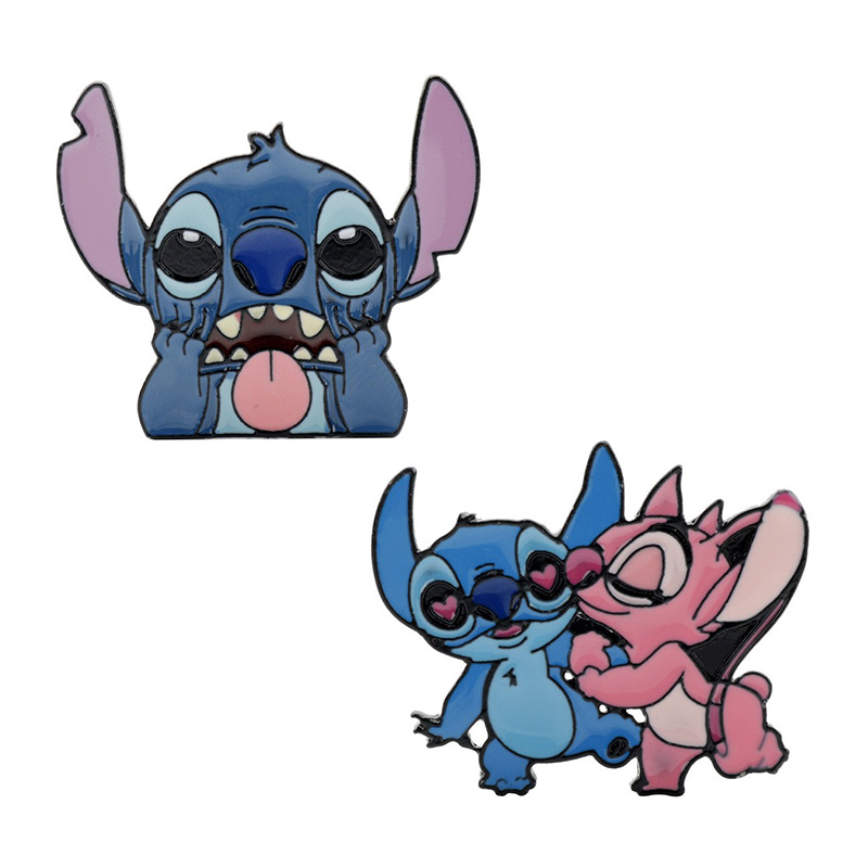 Stitch anime pin