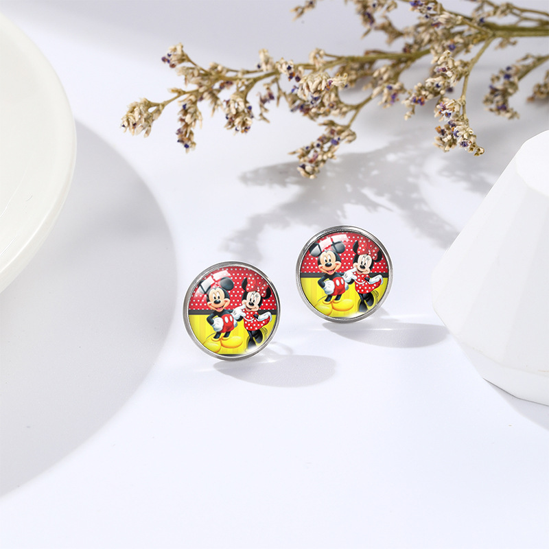 Disney anime earring