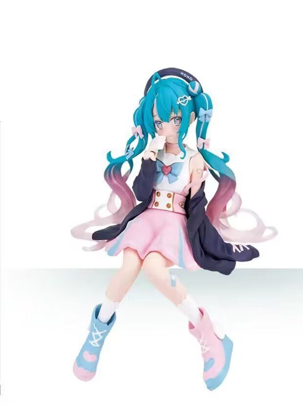 Hatsune Miku anime figure 14cm