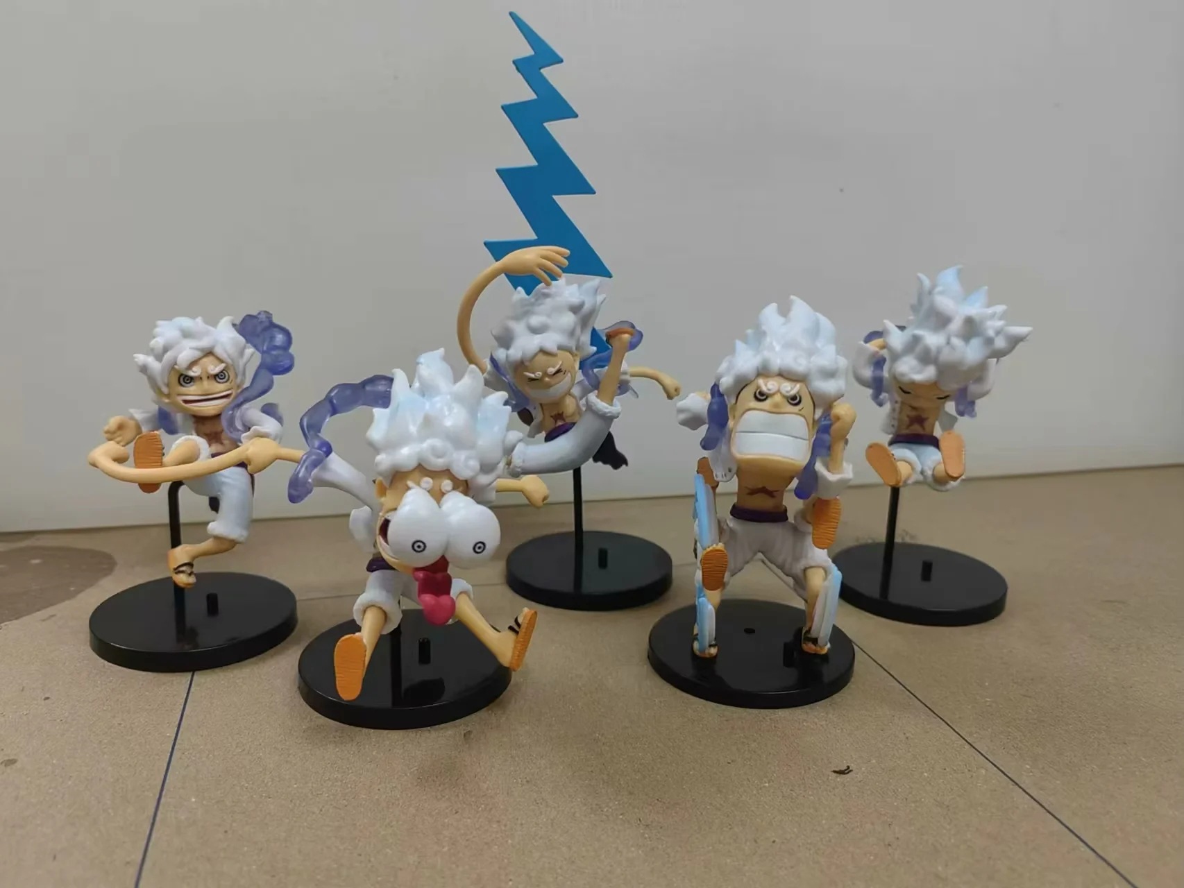 One piece anime figure 6.5-11cm