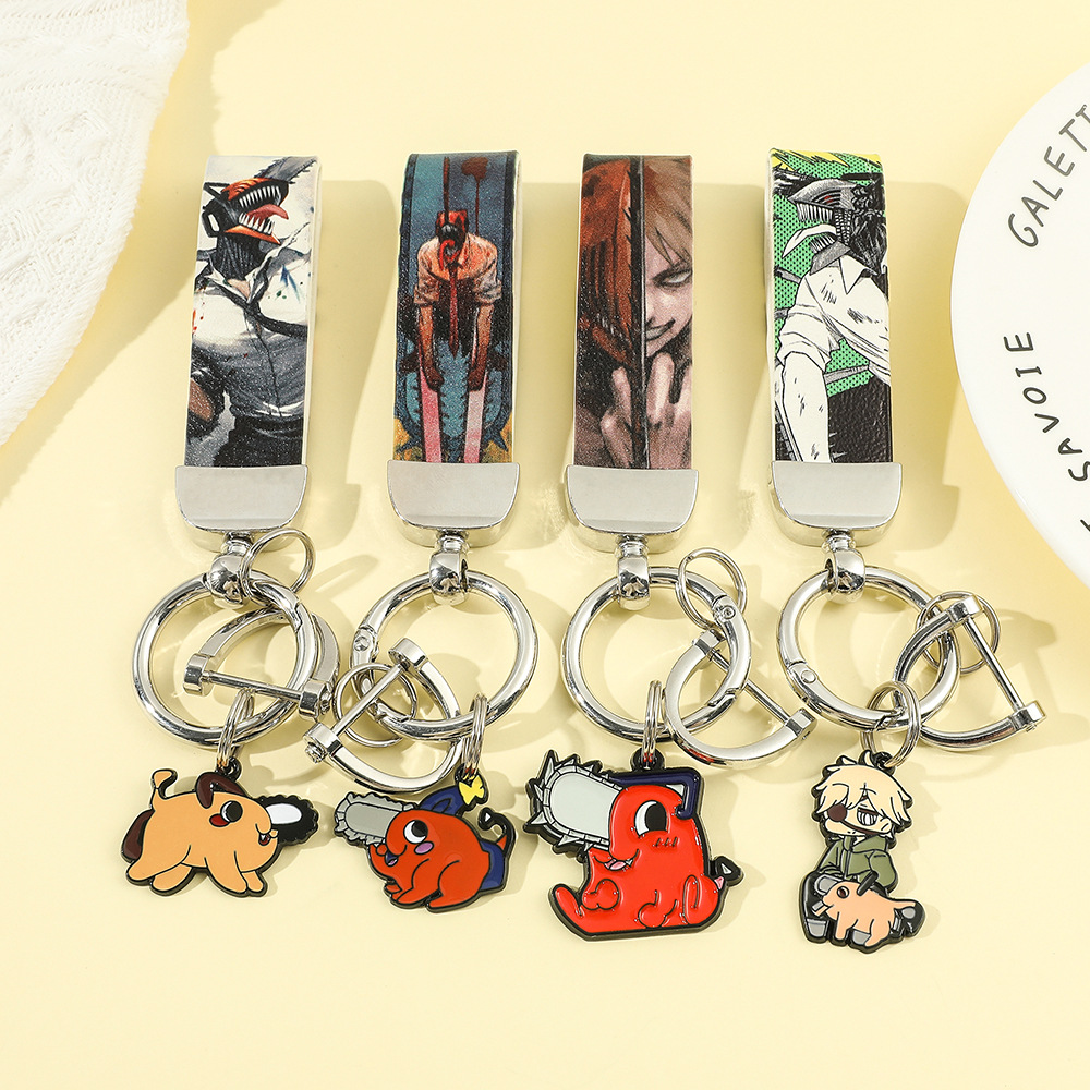 chainsaw man anime keychain