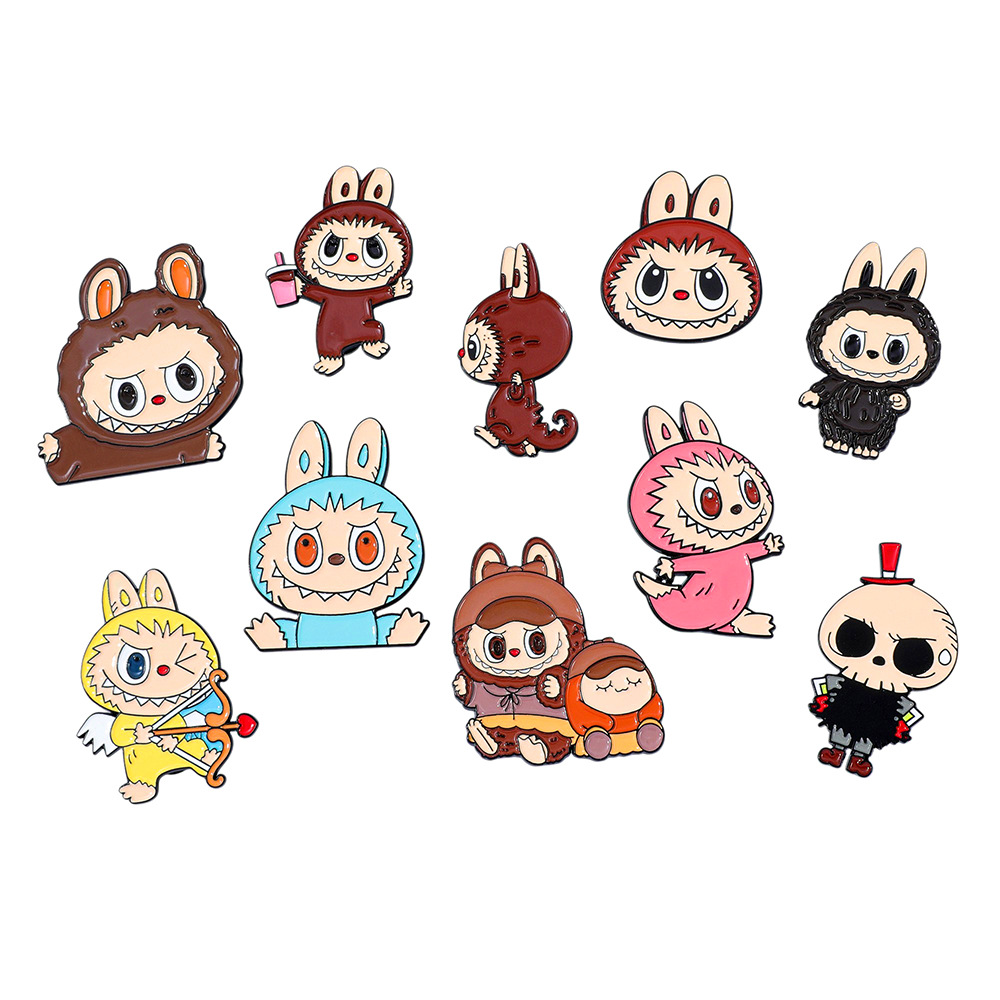 Labubu anime pin