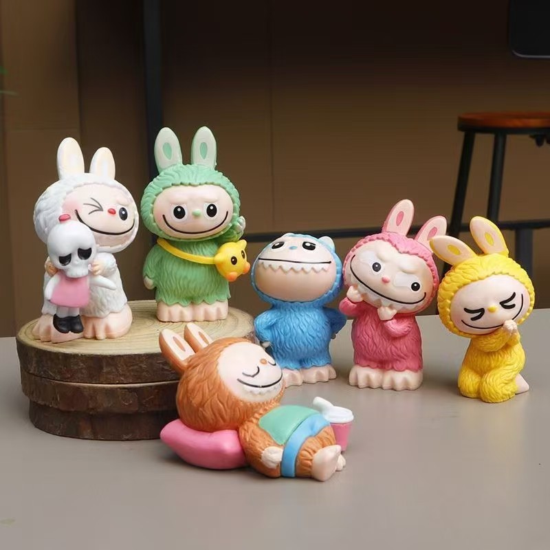 Labubu anime figure 7cm 6pcs a set