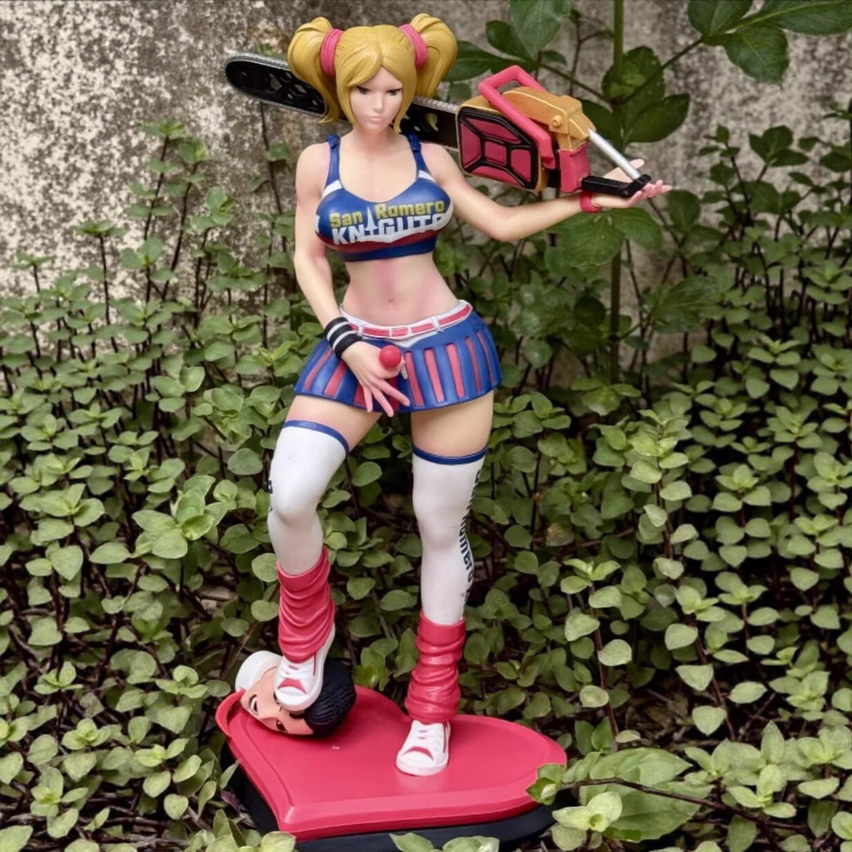 chainsaw man anime figure 27cm