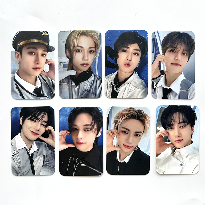 Straykids anime postcard