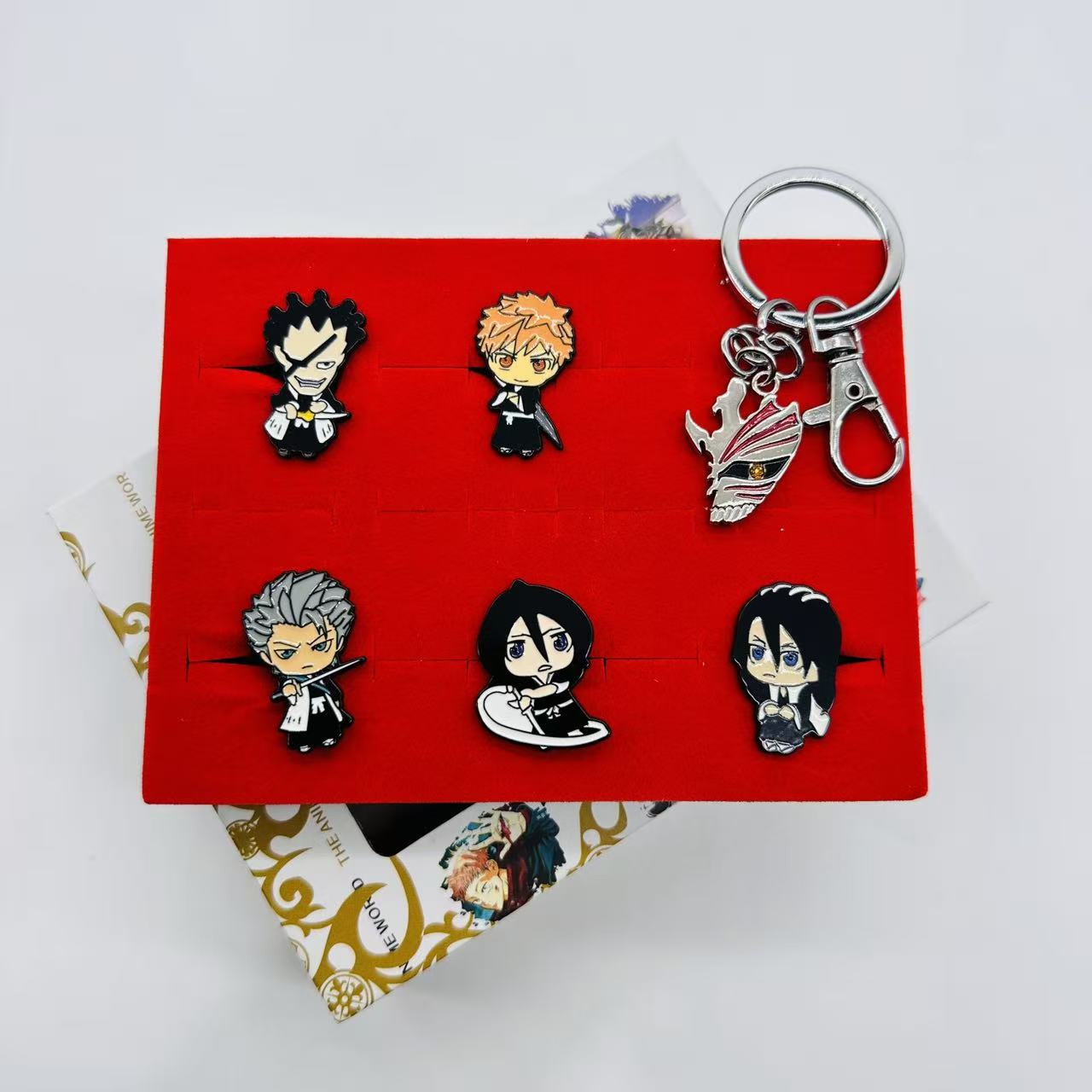 Bleach anime  pin set
