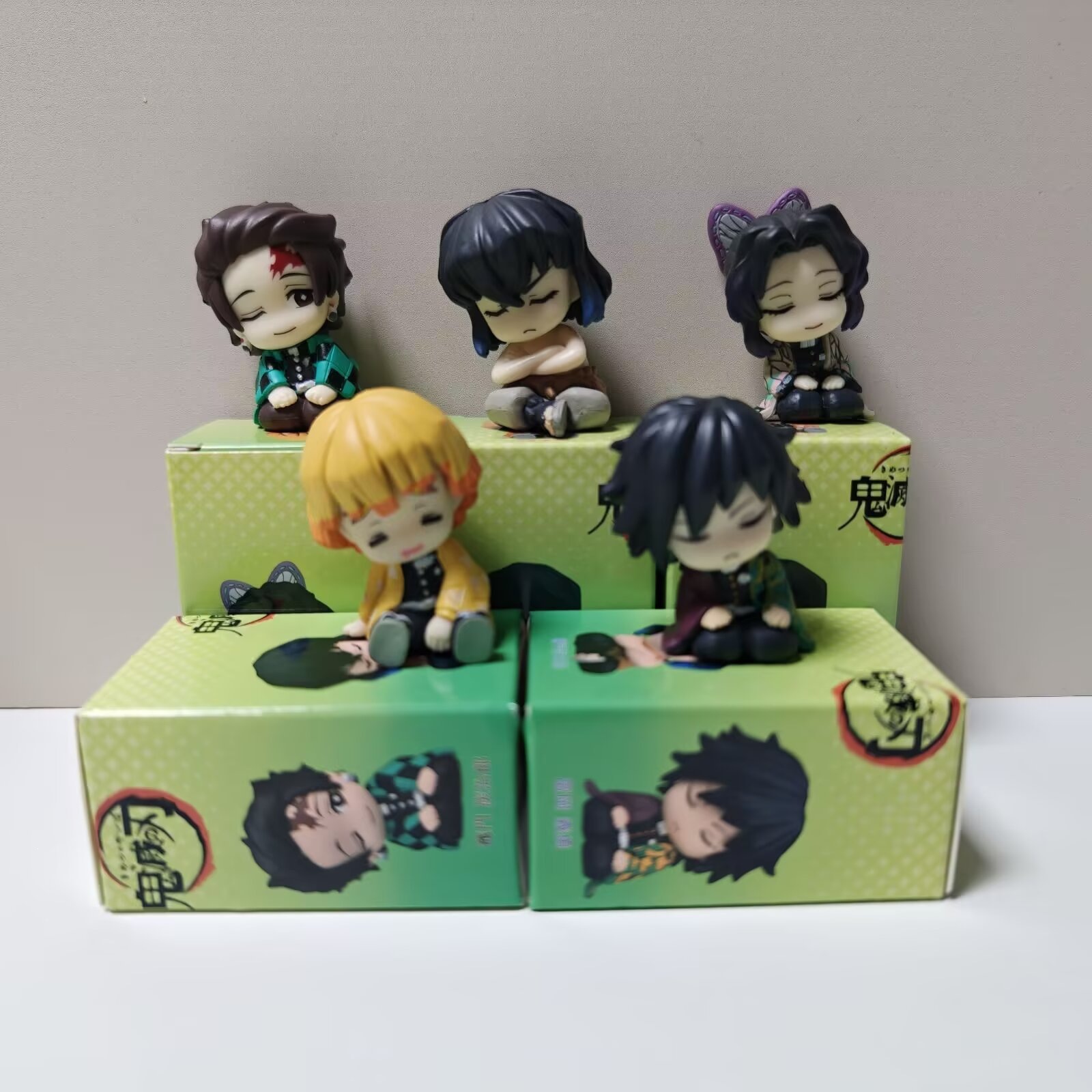 Demon slayer kimets anime figure 5cm 5pcs a set
