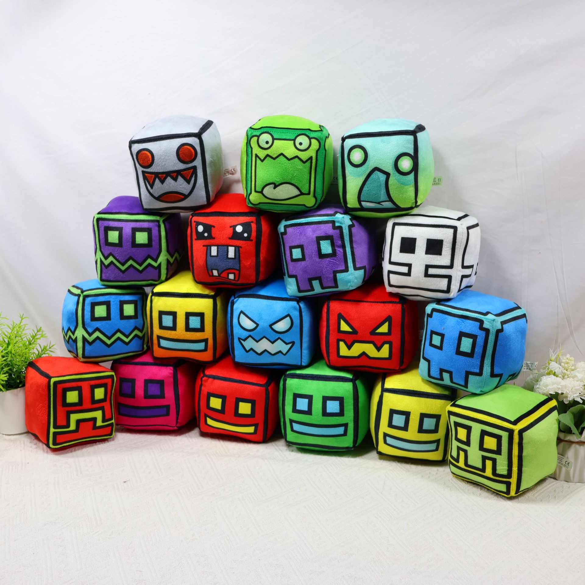geometry dash anime plush doll 12cm