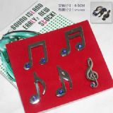 miku.hatsune anime brooch set