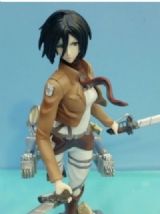 attack on titan anime figure