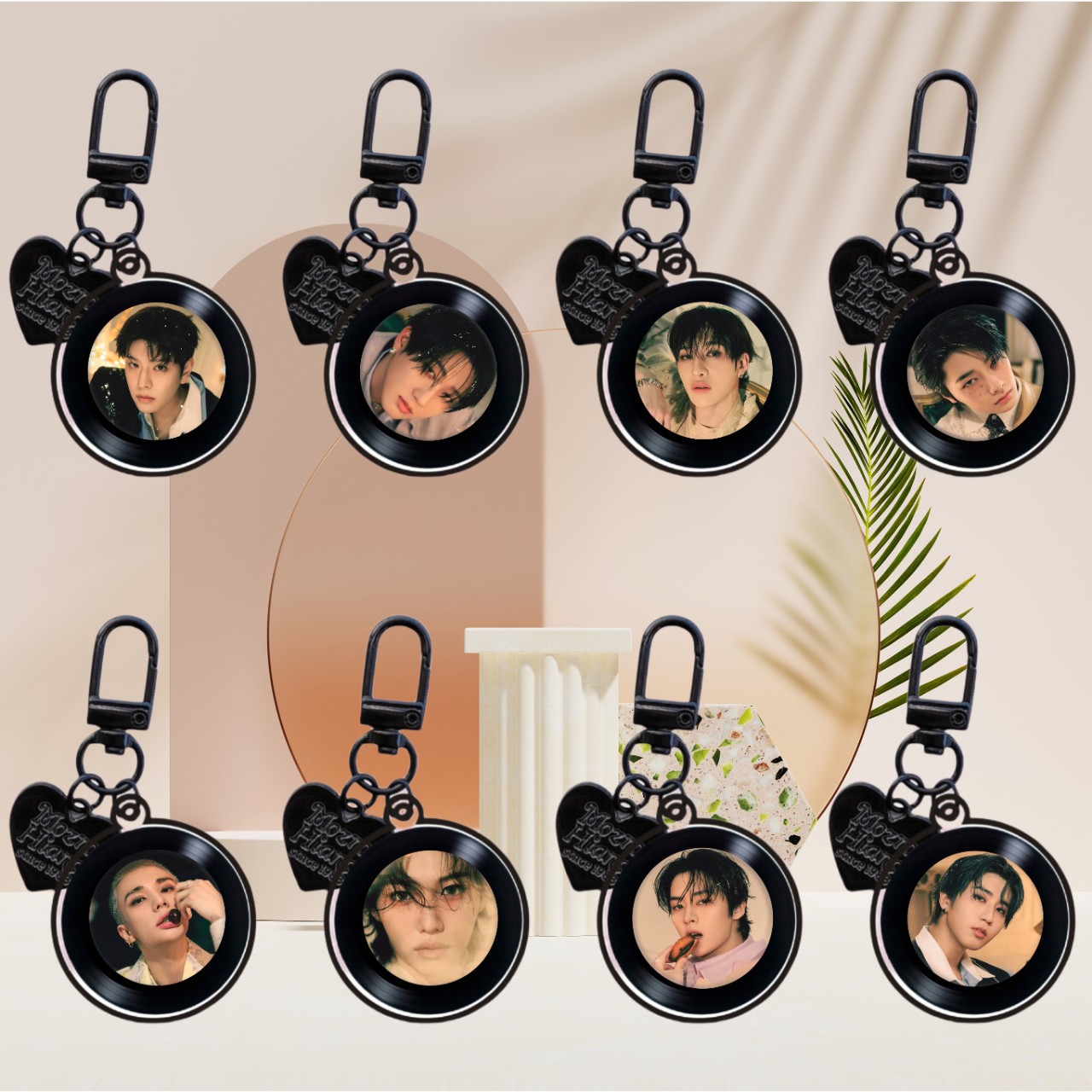 Straykids anime keychain