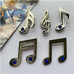 miku hatsune anime brooch
