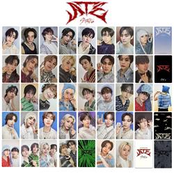 Straykids anime card